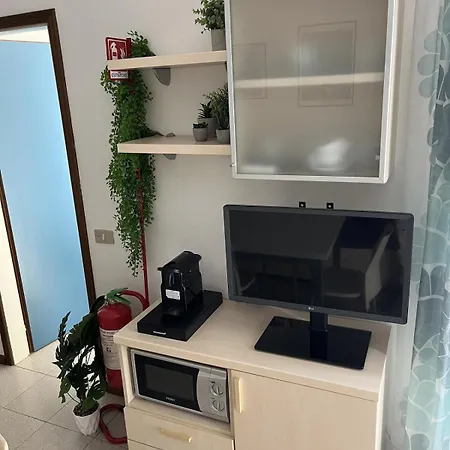 10m Dalla Con Piscina E Parcheggio Al Coperto * Lignano Sabbiadoro